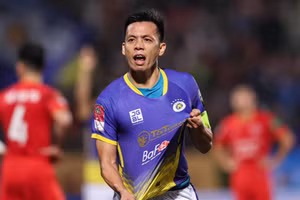 Văn Quyết giành Vua phá lưới nội V.League 2023.