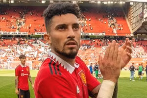 Alex Telles tới Ả Rập Saudi thi đấu sau khi chia tay Man United.