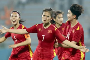 U20 Việt Nam đá vòng loại 2 giải U20 nữ châu Á 2024 tại Phú Thọ.