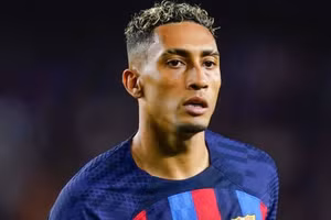 Raphinha được Barca chào bán với giá rẻ bất ngờ.