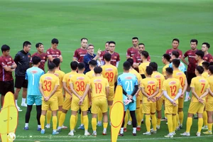 Tuyển Việt Nam không được cựu tiền đạo Iraq đánh giá cao.