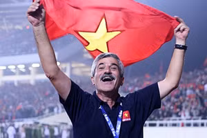 HLV Henrique Calisto tham dự sự kiện đặc biệt tại TP Hồ Chí Minh vào tháng 9 tới.