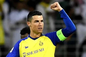 Ronaldo được trao Huân chương danh dự tại Bồ Đào Nha.