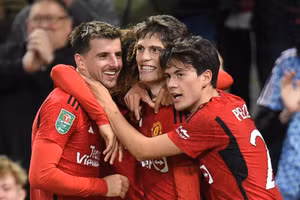 Man United đối mặt với việc mất trắng 8 cầu thủ vào cuối mùa.