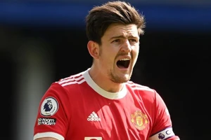 Harry Maguire muốn MU trả 15 triệu Bảng mới đồng ý chuyển sang West Ham.