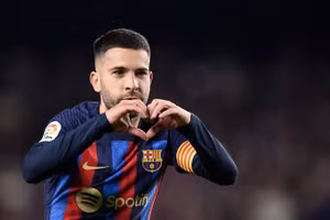 Jordi Alba lọt tầm ngắm của Man United.