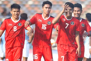 U22 Indonesia là đội bóng đầu tiên vào bán kết SEA Games.