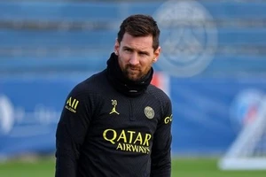 Messi được khuyên không nên tái hợp với Barca.