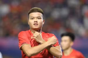 Liên tục ghi bàn, Văn Tùng tái lập thành tích của Công Phượng ở SEA Games 29.