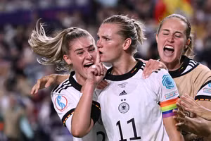 Tuyển nữ Đức bị loại sớm ở World Cup 2023 sau trận hòa Hàn Quốc.