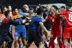 Trận chung kết SEA Games nhận nhiều lời chê với nhiều pha ẩu đả giữa hai bên.