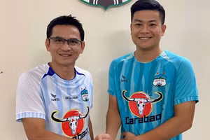 Hoàng Anh Gia Lai chiêu mộ thủ môn Phan Đình Vũ Hải.