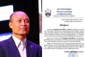 Chủ tịch bóng đá Campuchia rút lại lời từ chức sau lời kêu gọi của thủ tướng Hun Sen.