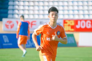 Huỳnh Công Đến bị loại khỏi U23 Việt Nam.