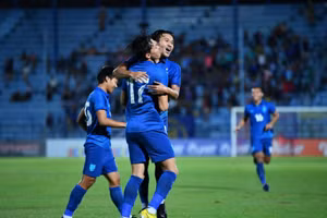 U23 vào vòng bán kết với ngôi nhất bảng A.