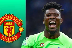 Thủ thành Andre Onana chưa thể gia nhập MU như dự kiến.