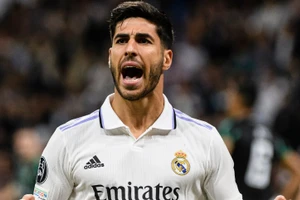 Marco Asensio được đồn đoán sẽ thay thế Lionel Messi ở PSG.