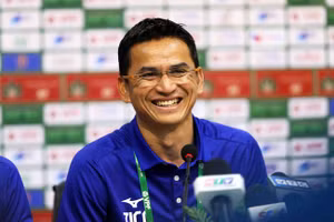 HLV Kiatisak hài lòng với trận hòa của Hoàng Anh Gia Lai.