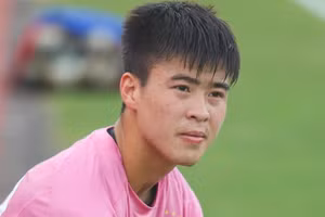 Duy Mạnh bỏ ngỏ khả năng ra sân trận gặp Công an Hà Nội.
