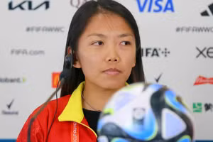 Huỳnh Như tiết lộ chưa gia hạn hợp đồng với Lank FC.