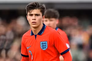 Harry Amass của Watford đạt thỏa thuận gia nhập MU.