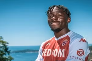 Axel Disasi lọt tầm ngắm của nhiều đội bóng Anh.