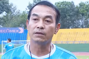 HLV Đinh Thế Nam thể hiện quyết tâm lớn trước trận gặp Công an Hà Nội FC.