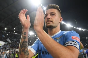 Sergej Milinkovic-Savic lọt tầm ngắm của Liverpool.