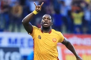 Nếu nhận thêm thẻ vàng, Rimario sẽ ngồi ngoài ở vòng 4 V.League.