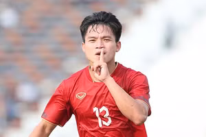 Hồ Văn Cường từ đến Công an Hà Nội FC.