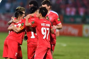 Hải Phòng bị AFC phạt tiền vì sai phạm ở AFC Cup.