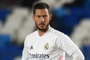 Hazard cân nhắc giải nghệ sau khi chia tay Real.