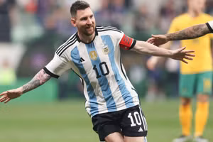 Messi ghi bàn thắng nhanh nhất sự nghiệp trong chiến thắng 2-0 trước Australia.