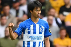 Kaoru Mitoma của Brighton lọt tầm ngắm của Man City.