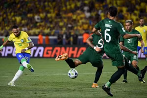 Neymar lập cú đúp giúp Brazil thắng lớn ở vòng loại World Cup 2026