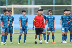 Tuyển Olympic Việt Nam dự ASIAD 19 với đội hình rất trẻ.