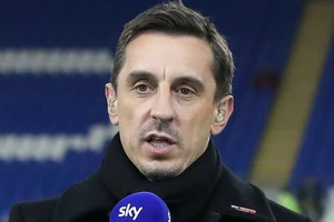 Gary Neville dự đoán Man United văng khỏi Top 4 ở Premier League.