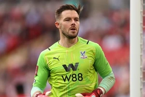 Thủ môn Jack Butland gia nhập Man United theo dạng cho mượn.