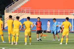 Bóng đá là một trong những môn thi đấu sớm ở ASIAD.