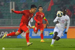 Hậu vệ Văn Cường kịp trở lại ở trận gặp Iran vào ngày 7/3.