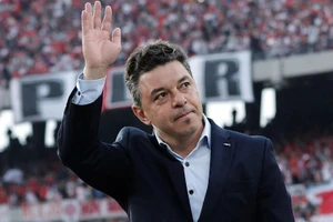 HLV Marcelo Gallardo lọt tầm ngắm của Real Madrid.