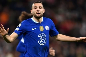 Mateo Kovacic lọt tầm ngắm của Man United.