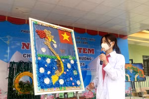 Học sinh Trường TH&THCS Việt Dân (TX Đông Triều) tham gia Ngày hội STEM.