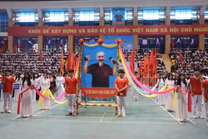 Quang cảnh lễ khai mạc.