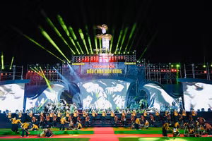 Chương trình nghệ thuật “Truông Bồn - Dấu chân anh hùng". (Ảnh: Hồ Lài)