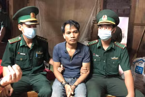 Đối tượng Hồ Văn Hâm bị bắt giữ tại nhà riêng khi đang có hành vi tàng trữ trái phép ma túy