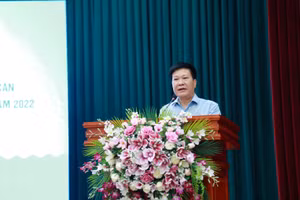 TS. Nguyễn Nho Huy - Phó Vụ trưởng Vụ Giáo dục thể chất, Bộ GD&ĐT phát biểu khai mạc khóa tập huấn.