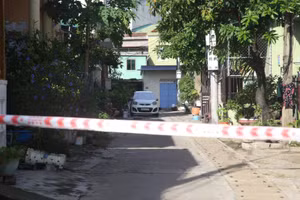 Một khu dân cư tại TP Đông Hà bị phong toả vì liên quan đến ca mắc Covid-19 mới