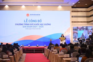 Thứ trưởng Bộ Giáo dục và Đào tạo Ngô Thị Minh phát biểu tại lễ công bố Chương trình “Sức khỏe học đường giai đoạn 2021-2025”.