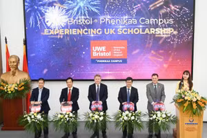 Ra mắt Quỹ học bổng “Experiencing UK - Trải nghiệm vương quốc Anh”.